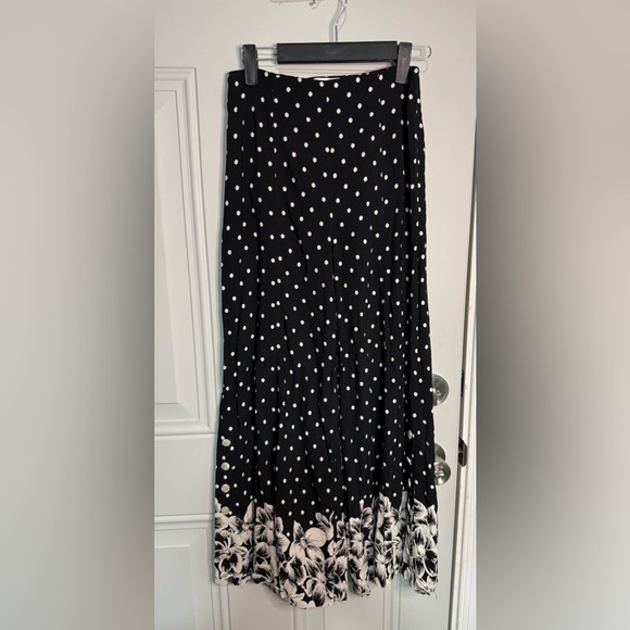 Anthropologie Ett:twa‎ Black and White Floral Wide-Leg Pants. Size 0 - Picture 2 of 6